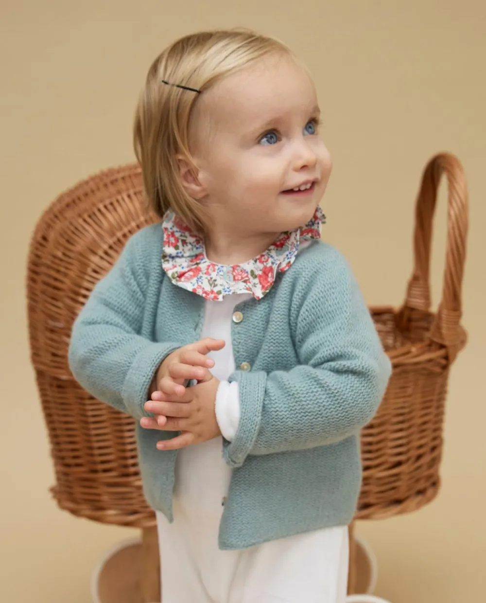 cardigan_point_mousse_vert_deau__lambswool_5.webp Acanthe Cardigan point mousse vert d'eau 100% lambswool vertd'eau Store