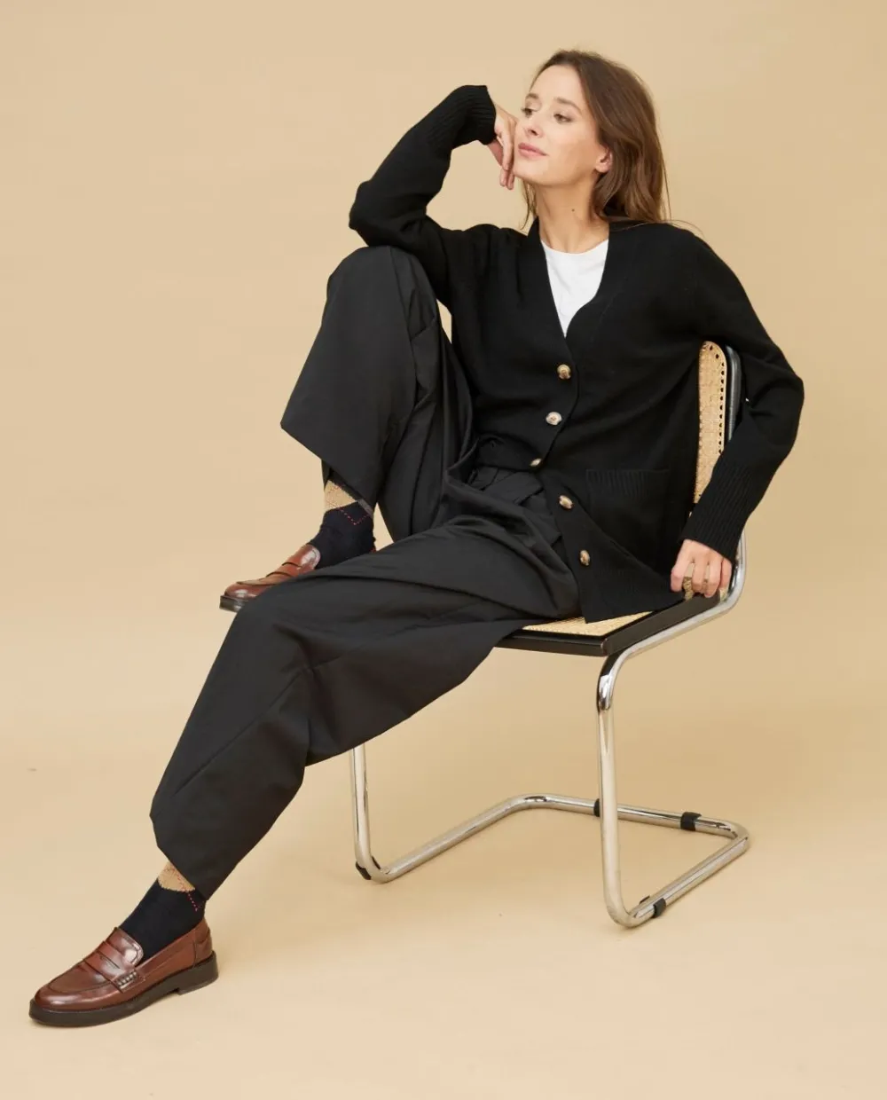 cardigan_v_noir__cachemire_6.webp Acanthe Cardigan V 100% cachemire Noir Discount