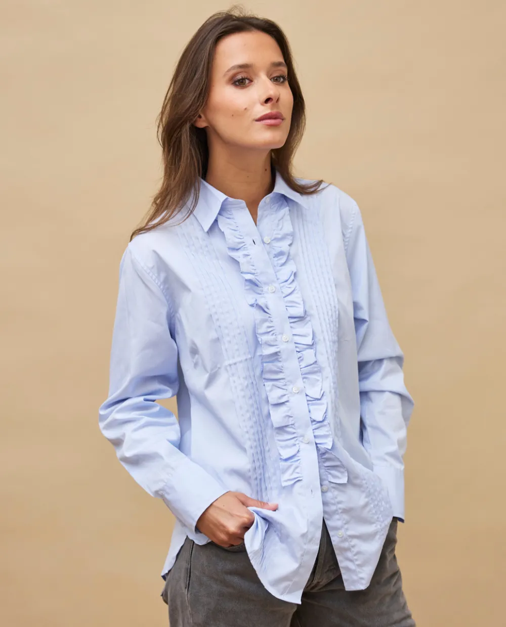 chemisier__jabot_micro_vichy_ciel_3.webp Acanthe Chemisier à jabot micro vichy ciel Microvichyciel Discount