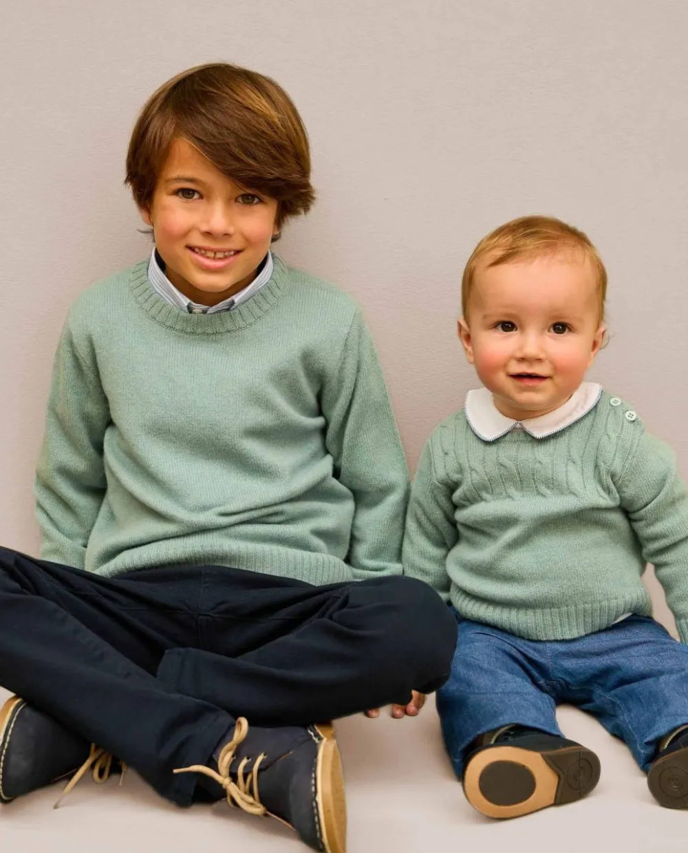 pull_col_rond_vert_deau__lambswool_2.webp Acanthe Pull col rond vert d'eau 100% lambswool vertd'eau Sale