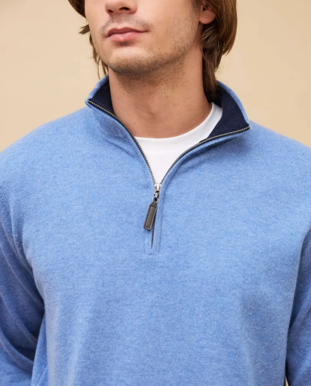 pull_col_zipp_bleu_chin__cachemire_2.webp Acanthe Pull col zippé bleu chiné 100% cachemire bleuchiné Hot