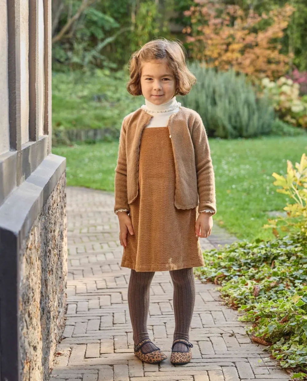 robe_bretelles_velours_camel_2.webp Acanthe Robe bretelles velours camel Clearance